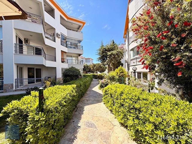 Kuşadası Marina’da 2+1 Bakımlı Deniz Manzaralı Ferah Daire - Görsel 3
