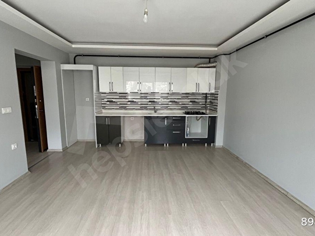 Kozlu Merkezde Konumu Çok İyi Madrid Cafe Üstü 1+1 Kiralık Daire Doğalgazlı