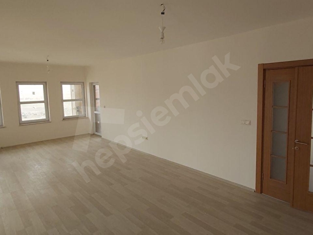GOLFKENT SİTESİNDE KATTA 3+1 *4 CEPHELİ KİLERLİ VE 3 BALKONLU* - Görsel 24