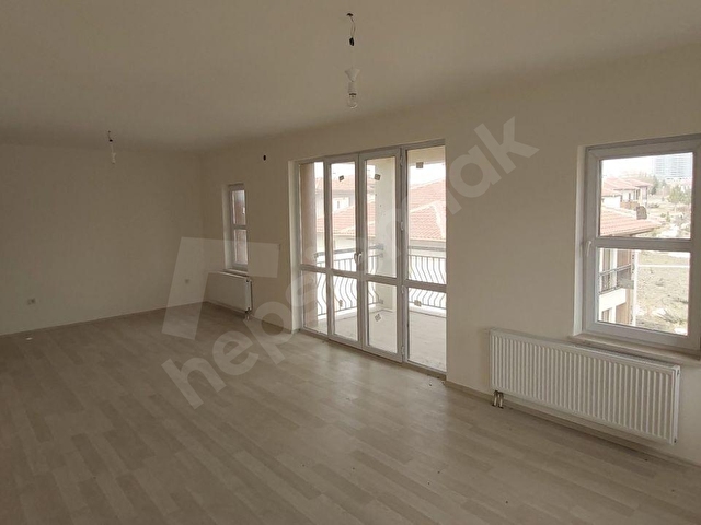 GOLFKENT SİTESİNDE KATTA 3+1 *4 CEPHELİ KİLERLİ VE 3 BALKONLU* - Görsel 23