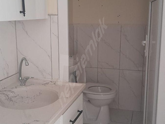 ATATÜRK CADDESİ GÜLBAHÇESİ SİTESİNDE KİRALIK OFİS - Görsel 15