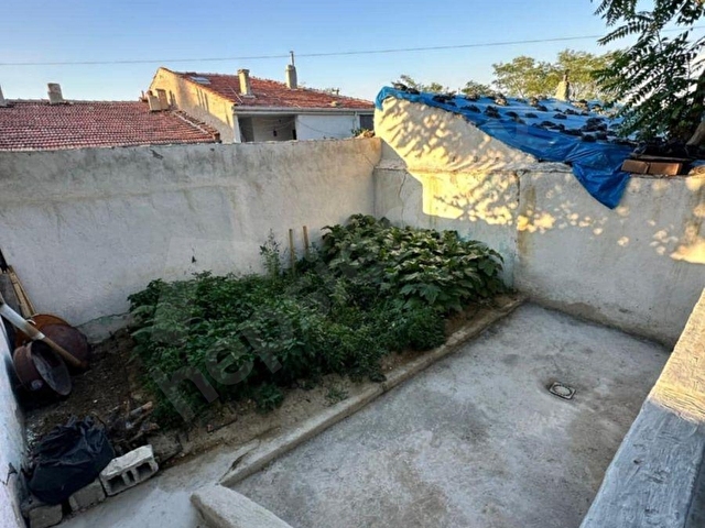 ESENTEPE MAHALLESİNDE SATILIK MÜSTAKİL EV - Görsel 10