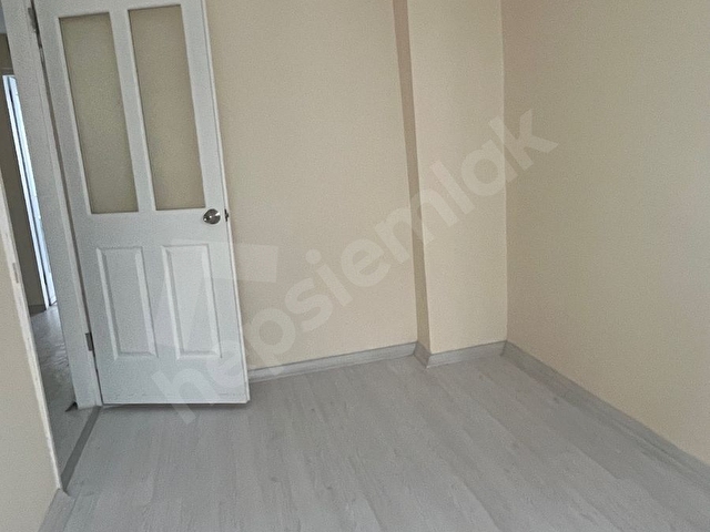Atilla mahallesinde doğalgazlı 2+1 Kiralık Daire - Görsel 3