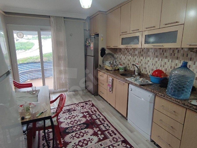 doğalgazlı ara kat 3+1 ayrı mutfak ardiyeli çift balkonlu daire daire kiralık - Görsel 18