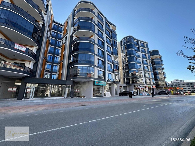 ÇAĞALOĞLUNA CEPHE 220m² YÜKSEK TABELA DEĞERLİ KİRALIK DÜKKAN - Görsel 11