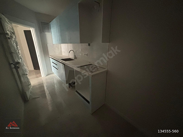 Asilden Küçükyalı Çarşıda Ön Cephe 2+1 net 68 m2 Kiralık Daire - Görsel 8