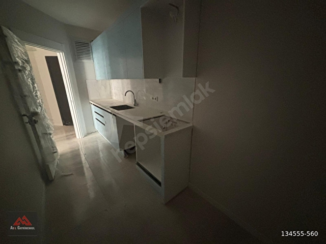Asilden Küçükyalı Çarşıda Ön Cephe 2+1 net 68 m2 Kiralık Daire - Görsel 24