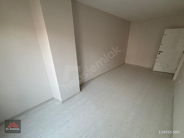 Asilden Küçükyalı Çarşıda Ön Cephe 2+1 net 68 m2 Kiralık Daire - Görsel 29