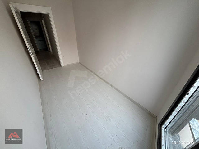 Asilden Küçükyalı Çarşıda Ön Cephe 2+1 net 68 m2 Kiralık Daire - Görsel 7