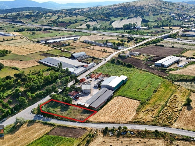 RE/MAX İNCİDEN KARESİ NAİPLİ KÖY MÜCAVİR ALANINDA SATILIK TARLA - Görsel 9