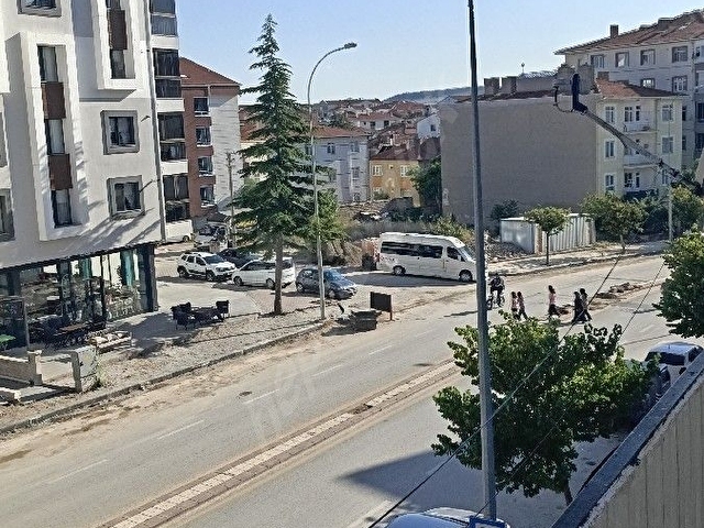 bulvar üzeri satılık daire - Görsel 3