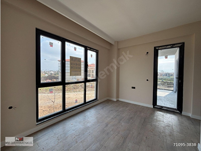 ARAPÇİFTLİĞİ MAHALLESİNDE    5+1 280 M2 ÖZEL KAPALI GARAJLI SATILIK MÜSTAKİL VİLLA - Görsel 25