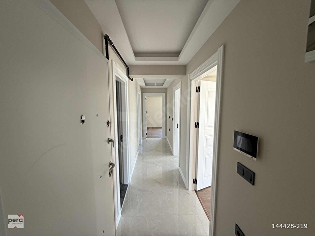 PERAdan merkezi konumda lüks donanımlı site içi sıfır 2+1 daire - Görsel 20