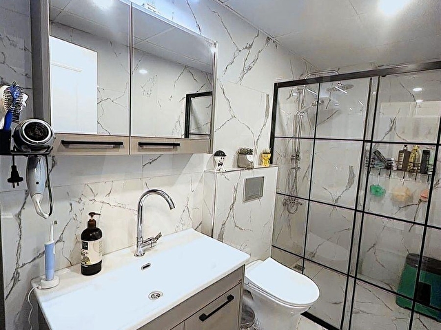 TURYAPTAN ÇAMLICADA ARAKAT ÖZEL GARAJLI EKSİKSİZ 2+1 DAİRE - Görsel 18