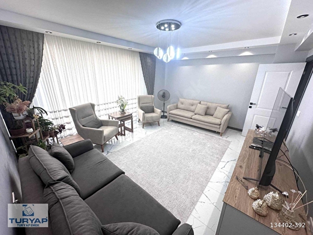 TURYAPTAN ÇAMLICADA ARAKAT ÖZEL GARAJLI EKSİKSİZ 2+1 DAİRE - Görsel 5