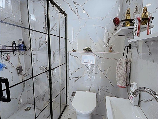 TURYAPTAN ÇAMLICADA ARAKAT ÖZEL GARAJLI EKSİKSİZ 2+1 DAİRE - Görsel 27