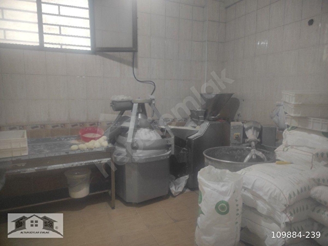 Bornova Doganlar Merkezde Devren Kiralık(Satılık) Yüksek Cirolu Pide Dükkanı... - Görsel 4