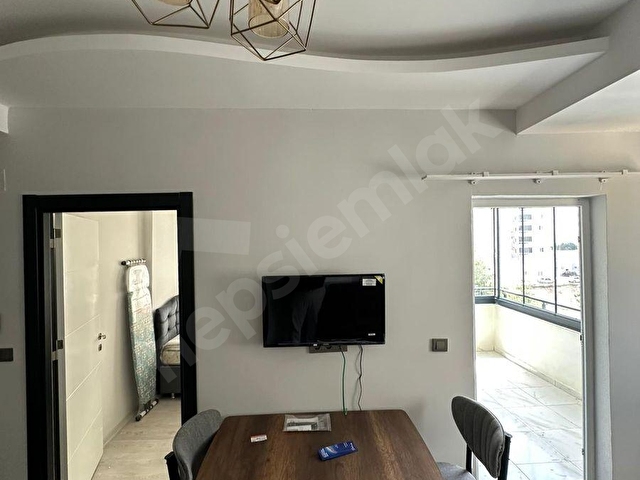 ÇINARLIDA BULVAR ÜZERİ 1+1 LÜKS EŞYALI KİRALIK DAİRE - Görsel 5