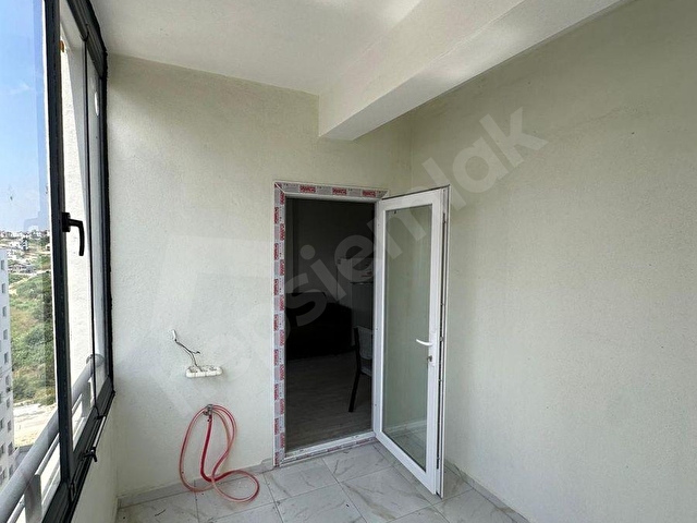 ÇINARLIDA BULVAR ÜZERİ 1+1 LÜKS EŞYALI KİRALIK DAİRE - Görsel 11