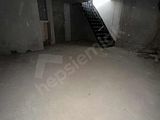 PENDİK BELEDİYESİ YANINDA KİRALIK ASMA KATLI BODRUMLU DÜKKAN - Görsel 3
