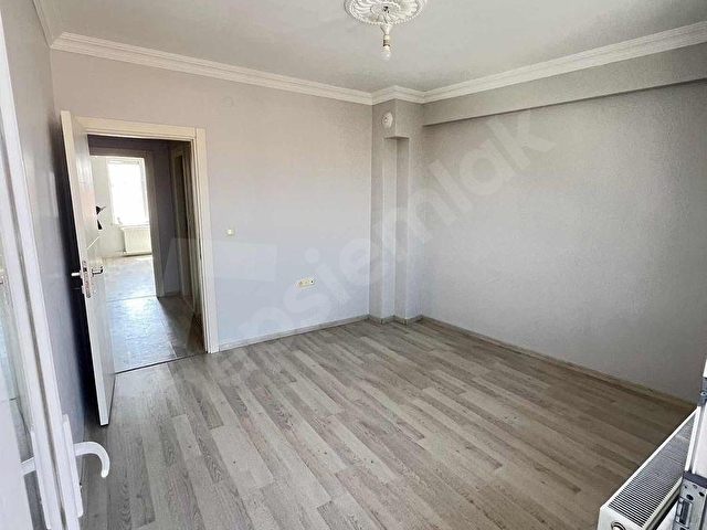 DURUDAN KİRALIK ÇAMLICA MH. 1+1 APART ASANSÖRLÜ BALKONLU - Görsel 11