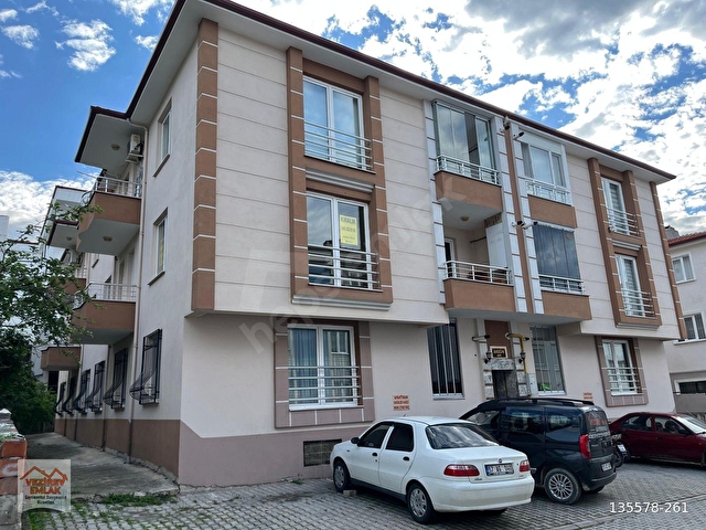 VEZİREV EMLAKTAN ATATÜRK MAH. 2+1 ARAKAT KİRALIK DAİRE - Görsel 3