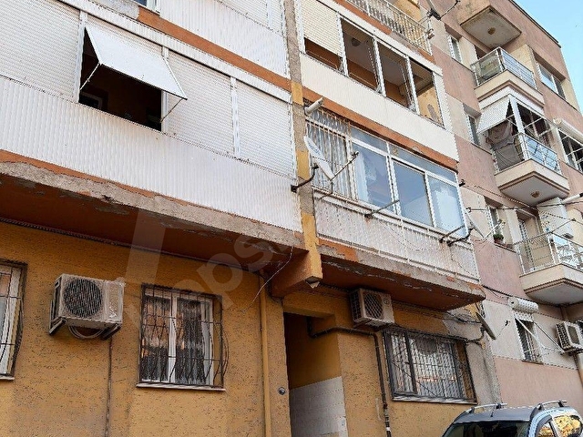 Eşrefpaşa cadde yakını 2+1 satılık daire - Görsel 2