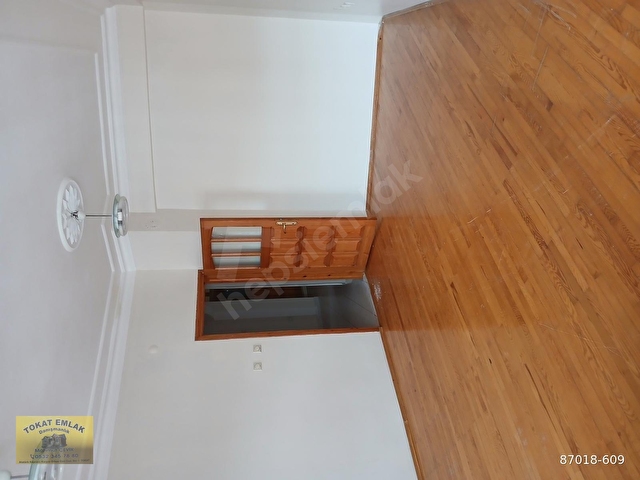 TOKAT EMLAKTAN ŞEHİR MERKEZİNDE KİRALIK 2+1 DAİRE - Görsel 4
