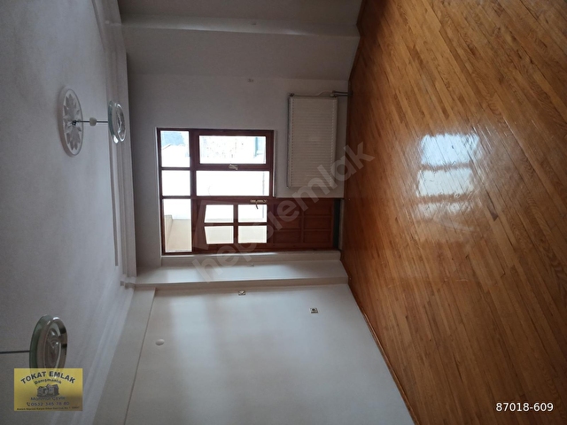 TOKAT EMLAKTAN ŞEHİR MERKEZİNDE KİRALIK 2+1 DAİRE - Görsel 8