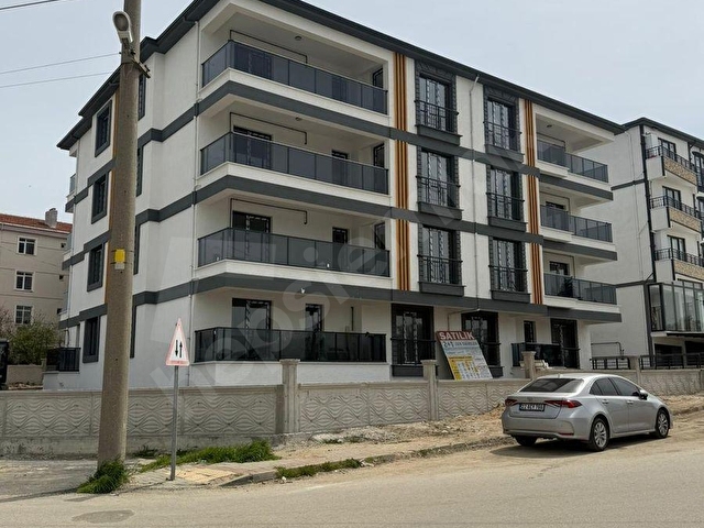EGE EMLAKTAN OTOGAR KARŞISINDA ARA KATTA SATILIK 2+1 DAİRE - Görsel 19