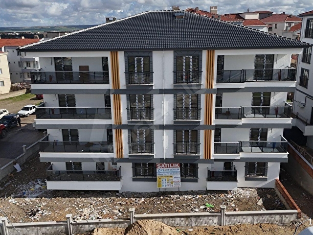 EGE EMLAKTAN OTOGAR KARŞISINDA ARA KATTA SATILIK 2+1 DAİRE - Görsel 18