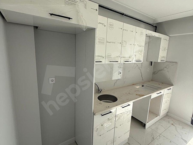 EGE EMLAKTAN OTOGAR KARŞISINDA ARA KATTA SATILIK 2+1 DAİRE - Görsel 3