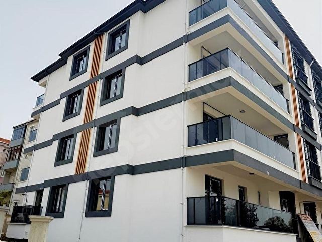 EGE EMLAKTAN OTOGAR KARŞISINDA ARA KATTA SATILIK 2+1 DAİRE - Görsel 23