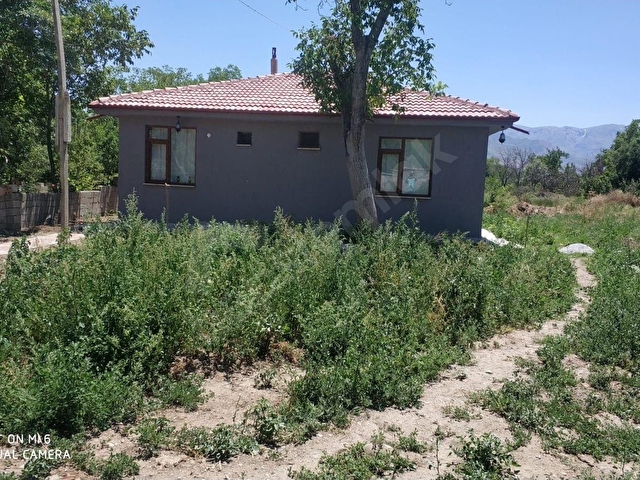BAHÇELİKÖY  2.015  M2 ARSA ve BAHÇE  İÇİNDE YENİ 125 M2 MÜSTAKİL BAHÇELİ  EV  Ve ARSASI - Görsel 22