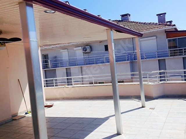 Ayvalık Sarmısaklıda 240 m2, 4+1, Denize 20m, Masrafsız, Teraslı Dubleks Daire - Görsel 8
