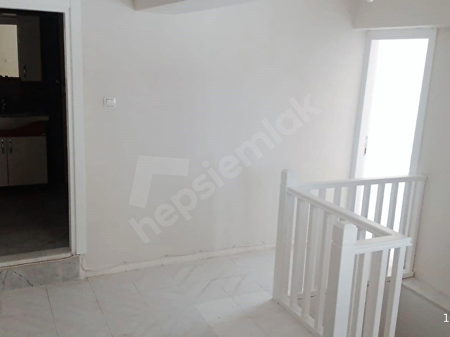 Ayvalık Sarmısaklıda 240 m2, 4+1, Denize 20m, Masrafsız, Teraslı Dubleks Daire - Görsel 14