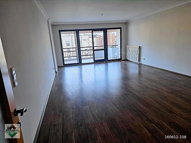 BAHÇEŞEHİR FUNDALARDA HAVUZLU KİRALIK DAİRE - Görsel 7