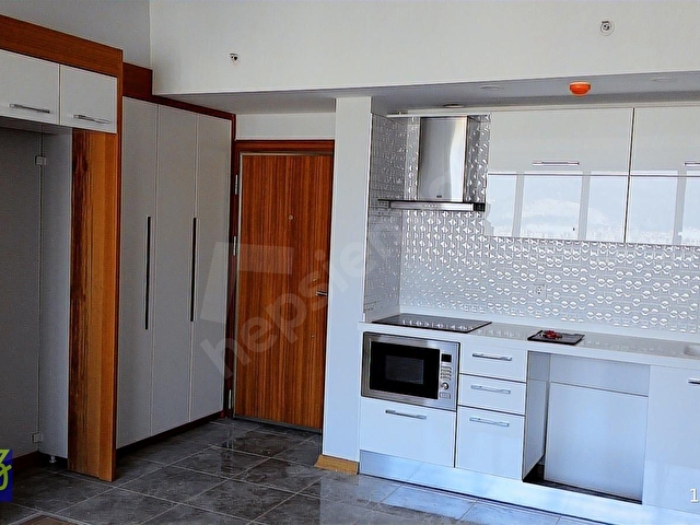 Karşıyaka Tower Rezidans ta Kiralık 1+1 Daire - Görsel 6