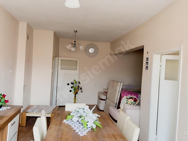 UĞURLU EMLAKTAN SATILIK EŞYALI 2+1 DAİRE - Görsel 5