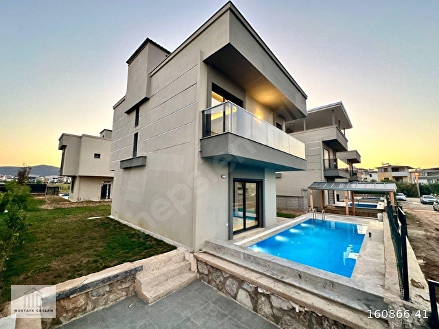 Müstakil Arsa İçinde Müstakil Havuzlu 3+1 Villa / yerden ısıtmalı 300m2 arsa içinde - Görsel 28