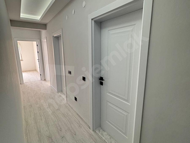 KUZEY YILDIZ TOKİDE İÇİ LÜX YAPIM 147M2 NET SATILIK 3+1 DAİRE - Görsel 10