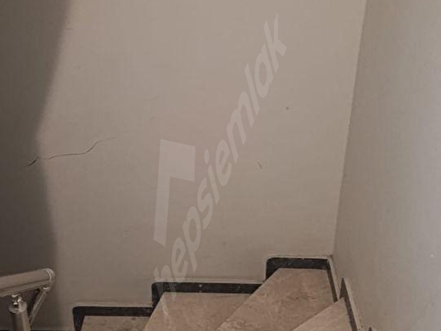 Bayraklı Çiçek Mah. Satılık 2+1 Daire (70m², 5 Yıllık) - Görsel 9