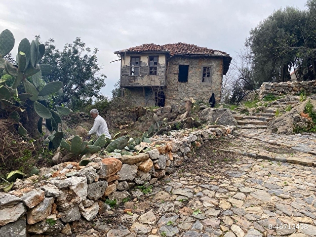 ALANYA KALESİNDE, 2 DÖNÜM ARAZİYE SAHİP MANZARALI TARİHİ EV - Görsel 10
