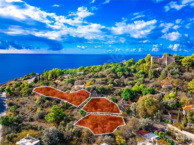ALANYA KALESİNDE, 2 DÖNÜM ARAZİYE SAHİP MANZARALI TARİHİ EV - Görsel 8