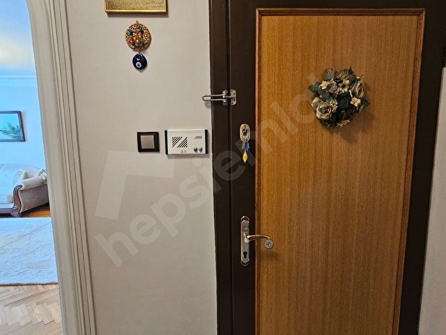 ALTAYÇEŞME SİTE İÇİ GÜVENLİKLİ OTOPARKLI METRO 2DK MASRAFSIZ 3+1 - Görsel 4