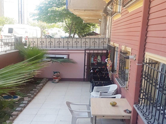 Avcilar Muslum Emlaktan Satilik Sevimli Bir Bahce Kati Daha 6680 19065 Hurriyet Emlak
