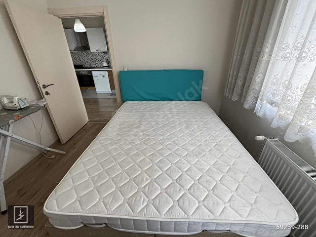 KYBELE SİTESİ GENİŞ BALKONLU AYRI MUTFAKLI GENİŞ EŞYALI APART - Görsel 10