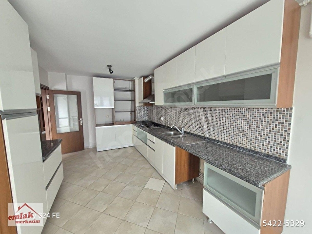 DİKMEN CADDE ÜZERİ 4+1+2 BANYO LÜX KİRALIK DAİRE