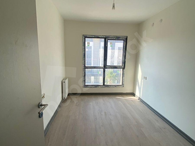 ÜRGENPAŞA 75 YIL BULVARINDA ANA CADDE ÜZERİ ARA KAT 3+1 KİRALIK DAİRE - Görsel 3