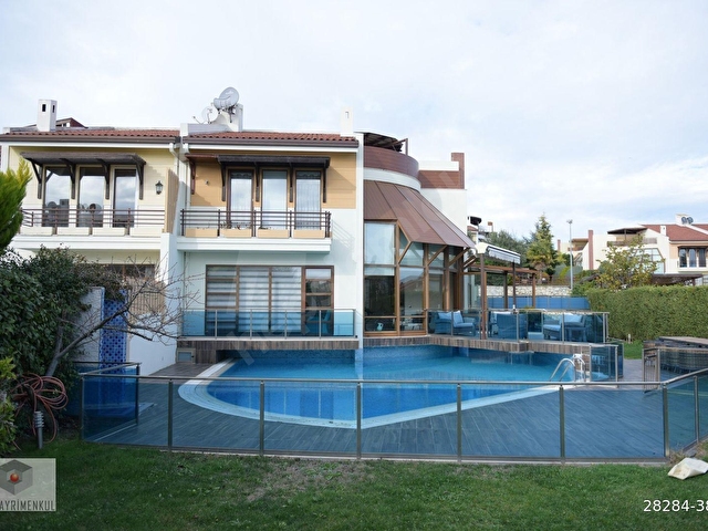 Sinpaş Sealybria: Özel Havuzlu, Deniz Manzaralı Lüks Villa! - Görsel 2
